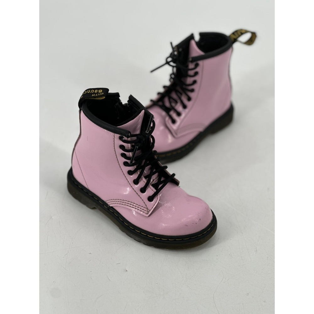 Dr Marten's 1460 Boot Kids Sz 9 Light Pink Lace Up Edgy Combat Patent Leather